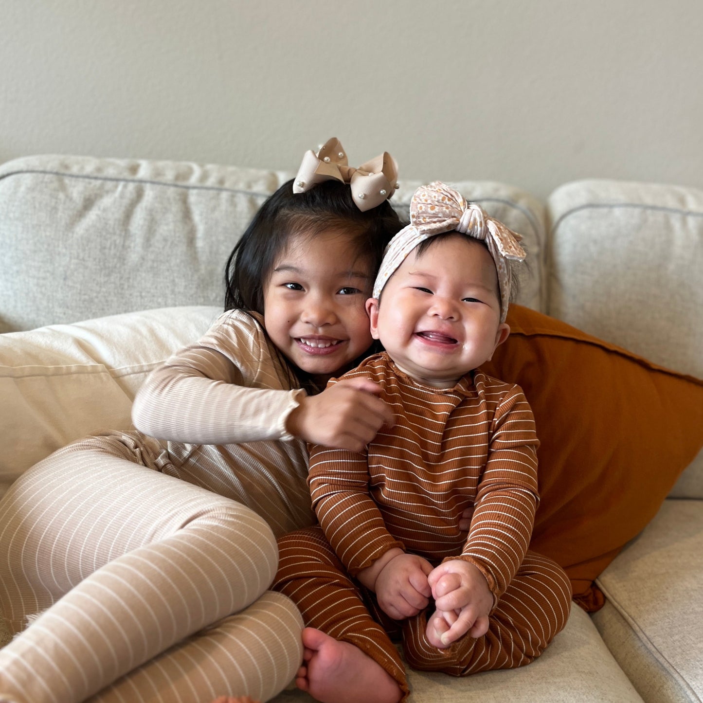 Girls Pearl Ribbin Bows Hair Clips