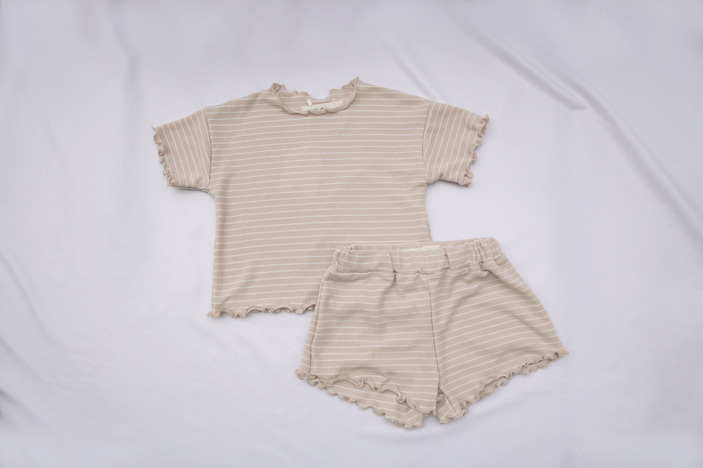 Lettuce Trim 2pc Short Sets-Oatmeal
