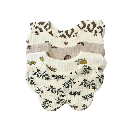 Scalloped Cotton Baby Bibs